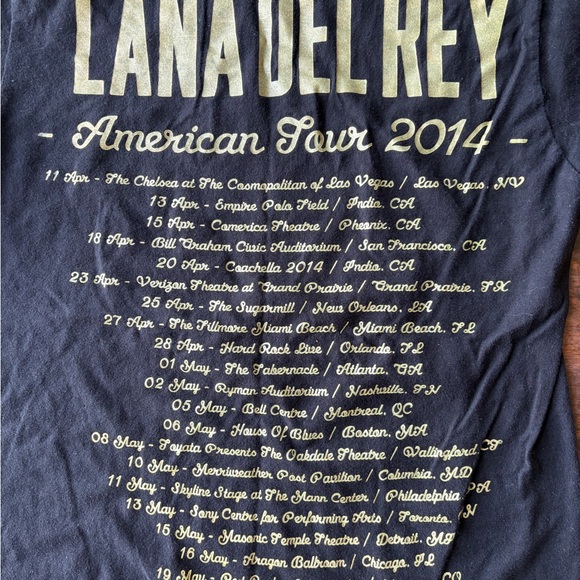 Authentic Lana Del Rey t shirt from the American Tour 2014 Concert - Picture 7 of 9